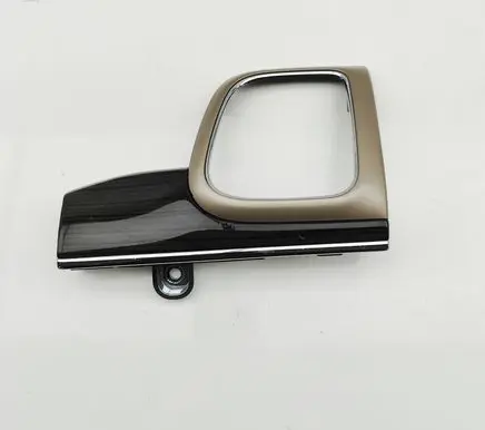 Jeep Grand Cherokee (WK) Dashboard glove box trim K5QX69AAAAA