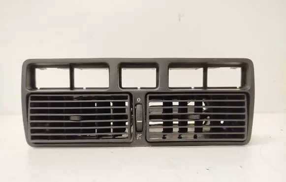 Volkswagen Golf IV Dash center air vent grill 1J0819736C 1J0819728C