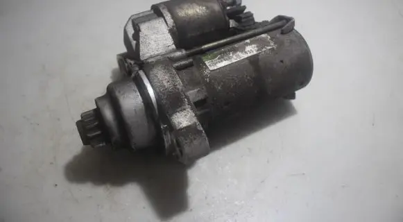 Skoda Roomster (5J) Starter motor