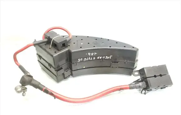 Jaguar S-Type Fuse module 2R8T-14A003-FB 54-3277-XA1