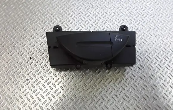 Mercedes-Benz E W211 Parking (PDC) sensor switch 2118216958