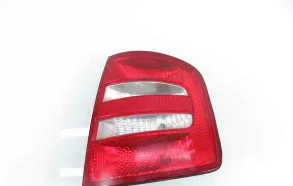 Skoda Fabia Mk1 (6Y) Rear/tail lights 6Y9945096B