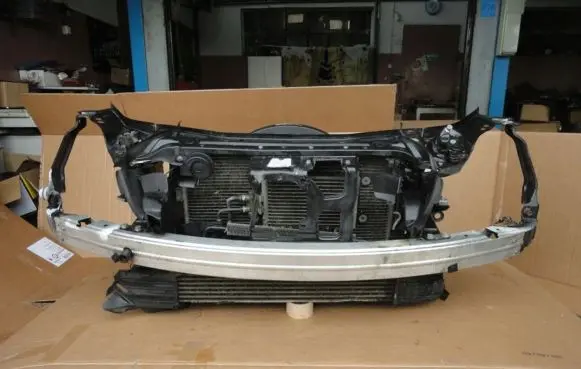 Mercedes-Benz CLS C219 Front piece kit 