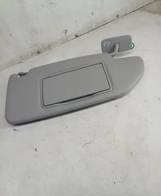 Volvo XC70 Sun visor