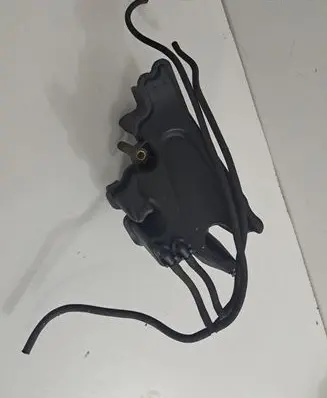 Vacuum air tank
