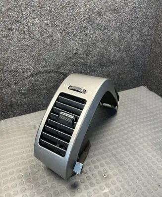 Toyota Prius (XW20) Dashboard side air vent grill/cover trim 5566047020 45566247020 4556627020