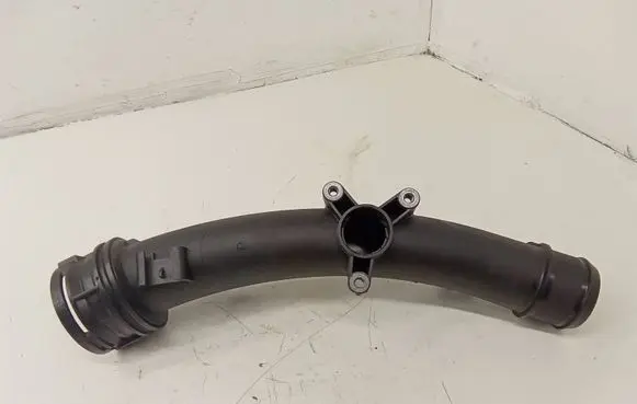 Citroen C4 II Picasso Intercooler hose/pipe 9677537380
