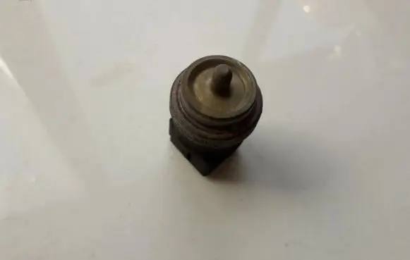 Coolant temperature sensor
