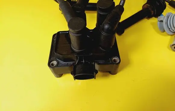 Ford Fiesta High voltage ignition coil 0221503490