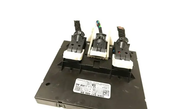 Volkswagen Golf VIII Comfort/convenience module 5WA937086BK