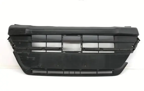 Suzuki Vitara (LY) Front bumper lower grill 7172186R