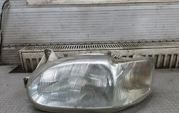 Ford Escort Headlight/headlamp