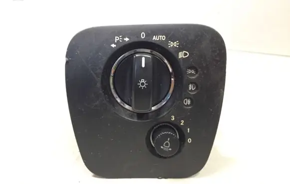 Mercedes-Benz CLS C219 Light switch A2195450604 04059230