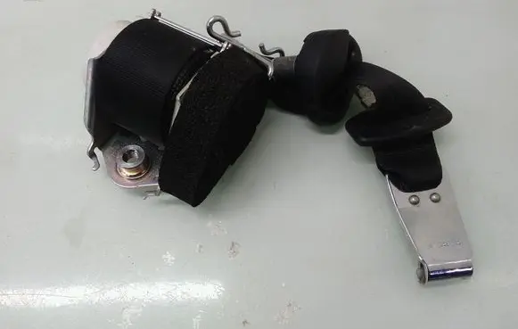 Ford Galaxy Rear seatbelt 