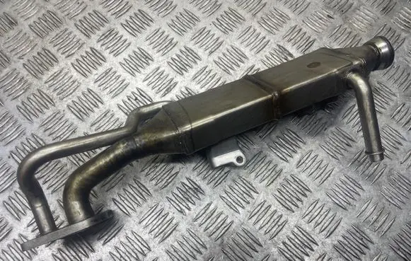 Mercedes-Benz E W211 EGR valve cooler 16421400175 1700800000 9613500307