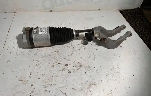 Volvo XC90 Rear shock absorber with coil spring 