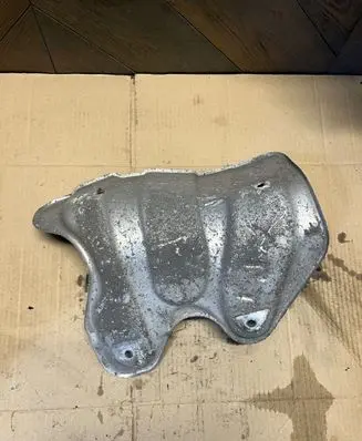 Honda HR-V Exhaust heat shield