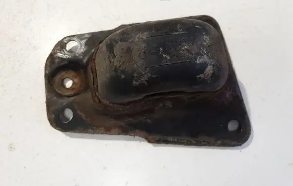 Volkswagen Golf V Bracket in trunk/boot 1K0501476 1K0.501.476