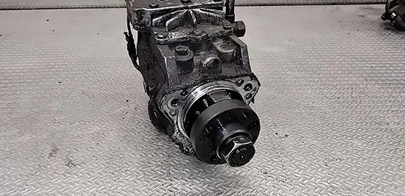 Ford Mondeo Mk III Fuel injection high pressure pump 0470504021 1S7Q9A543AB