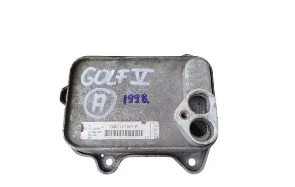 Volkswagen Golf V Engine oil radiator 03C117021E