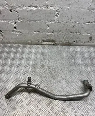 Audi A8 S8 D3 4E Engine coolant pipe/hose 057121073K