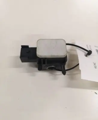 Hyundai Santa Fe Airbag deployment crash/impact sensor 959202B000 SA320080000
