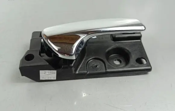 Jeep Grand Cherokee Front door interior handle