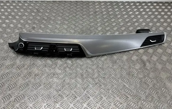 BMW 5 G30 G31 G38 Center console decorative trim 6835087