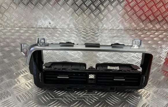 Nissan Qashqai J12 Dashboard air vent grill cover trim PU14635