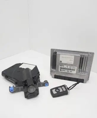 BMW 7 E65 E66 Engine ECU kit and lock set 7520929 7521643 0261209002