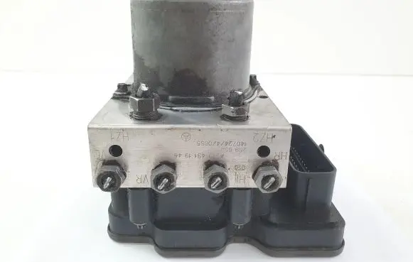 Mercedes-Benz E W212 ABS Pump A2124311948