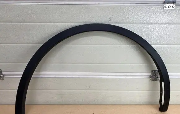 Tesla Model Y Fender trim (molding) 1658692-00-A