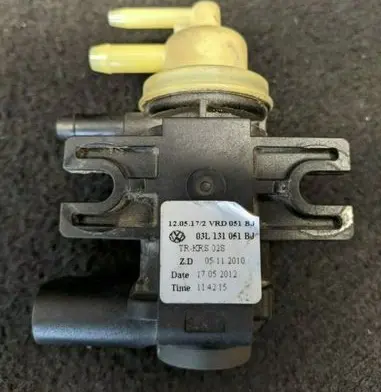 Volkswagen PASSAT B7 Vacuum valve 03L131051BJ