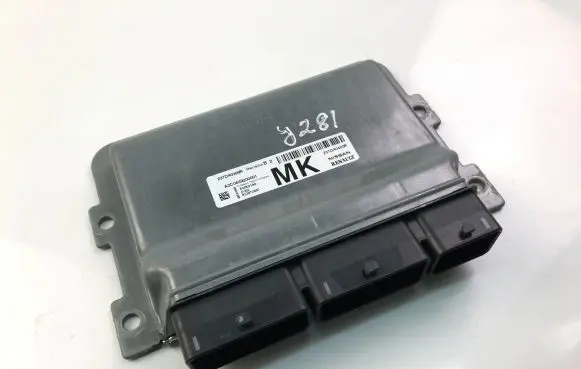 Renault Zoe Engine control unit/module ECU 237D40399R 237D40400R