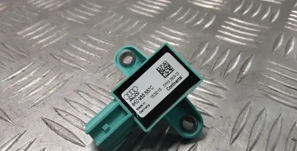 Audi A4 S4 B8 8K Airbag deployment crash/impact sensor 8K0955557C