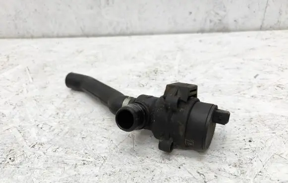 Volkswagen Transporter - Caravelle T4 Electric auxiliary coolant/water pump 074141459B