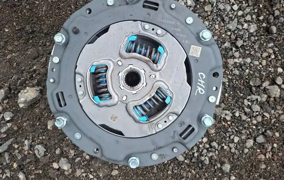 Toyota C-HR II Clutch pressure plate 3I290383