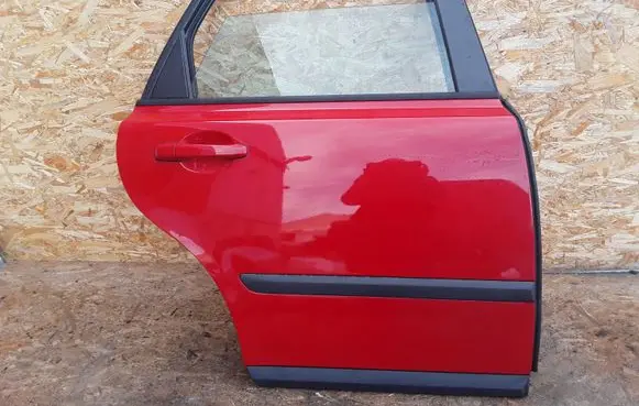 Volvo V50 Rear door 