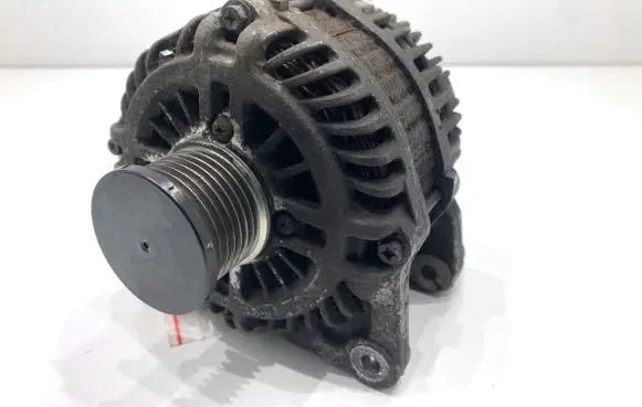 Renault Koleos I Generator/alternator 23100JG71B