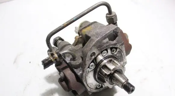 Subaru Forester SG Fuel injection high pressure pump 