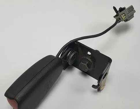 Volvo C70 Rear seatbelt buckle 9466936
