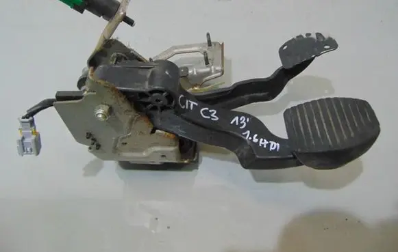 Citroen C3 Pedal assembly 