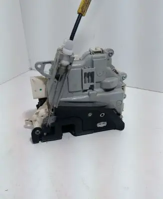Audi Q5 SQ5 Front door lock 8J1837016C