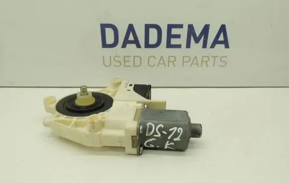 Renault Laguna III Rear door window regulator motor 827310001R 978402105 DS12