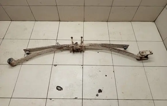 Volkswagen Caddy Rear leaf spring 