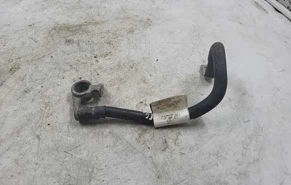 Volkswagen Golf V Negative earth cable (battery)