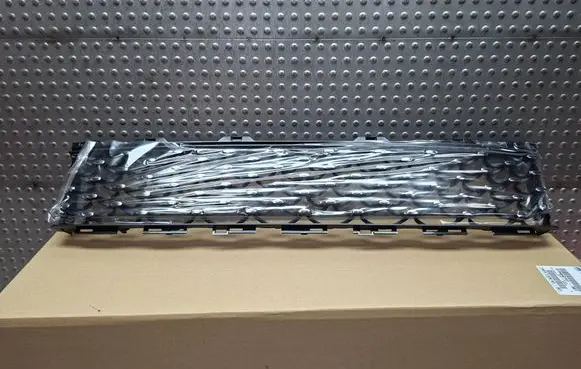 Fiat 500 Front bumper lower grill S26336990 735619520