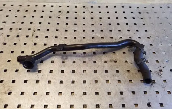 Volkswagen Sharan Engine coolant pipe/hose 5N0121065