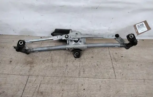 Seat Toledo II (1M) Front wiper linkage and motor