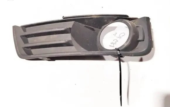 Ford Focus C-MAX Front bumper lower grill 3m51r19953ad 3m51-r19953-ad